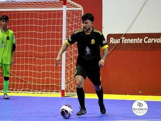 
<a style='margin-left: 5px;' class='btn btn-xs btn-social btn-facebook' href='https://www.facebook.com/sharer/sharer.php?u=https://ko-boladovale.web.getmuller.com.br/imgs/800-800-90/conteudo/fotos/1977/img7291.jpg' rel='popup' data-width='500' data-height='400'><i class='fa fa-facebook'></i>Compartilhar <span class='hidden-xs'>no Facebook</span>
</a> 
<a class='btn btn-default btn-xs' target='_blank' href='imgs/800-800-90/conteudo/fotos/1977/img7291.jpg'>
<span class='glyphicon glyphicon-cloud-download'></span> Salvar
</a> 
<span></span>