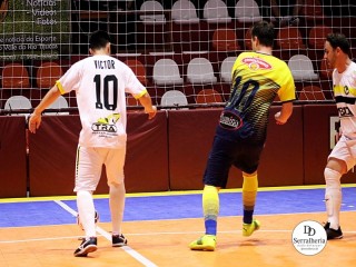 
<a style='margin-left: 5px;' class='btn btn-xs btn-social btn-facebook' href='https://www.facebook.com/sharer/sharer.php?u=https://ko-boladovale.web.getmuller.com.br/imgs/800-800-90/conteudo/fotos/1978/img7367.jpg' rel='popup' data-width='500' data-height='400'><i class='fa fa-facebook'></i>Compartilhar <span class='hidden-xs'>no Facebook</span>
</a> 
<a class='btn btn-default btn-xs' target='_blank' href='imgs/800-800-90/conteudo/fotos/1978/img7367.jpg'>
<span class='glyphicon glyphicon-cloud-download'></span> Salvar
</a> 
<span></span>