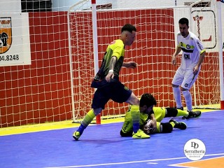 
<a style='margin-left: 5px;' class='btn btn-xs btn-social btn-facebook' href='https://www.facebook.com/sharer/sharer.php?u=https://ko-boladovale.web.getmuller.com.br/imgs/800-800-90/conteudo/fotos/1978/img7421.jpg' rel='popup' data-width='500' data-height='400'><i class='fa fa-facebook'></i>Compartilhar <span class='hidden-xs'>no Facebook</span>
</a> 
<a class='btn btn-default btn-xs' target='_blank' href='imgs/800-800-90/conteudo/fotos/1978/img7421.jpg'>
<span class='glyphicon glyphicon-cloud-download'></span> Salvar
</a> 
<span></span>