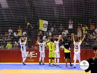 
<a style='margin-left: 5px;' class='btn btn-xs btn-social btn-facebook' href='https://www.facebook.com/sharer/sharer.php?u=https://ko-boladovale.web.getmuller.com.br/imgs/800-800-90/conteudo/fotos/1978/img7533.jpg' rel='popup' data-width='500' data-height='400'><i class='fa fa-facebook'></i>Compartilhar <span class='hidden-xs'>no Facebook</span>
</a> 
<a class='btn btn-default btn-xs' target='_blank' href='imgs/800-800-90/conteudo/fotos/1978/img7533.jpg'>
<span class='glyphicon glyphicon-cloud-download'></span> Salvar
</a> 
<span></span>