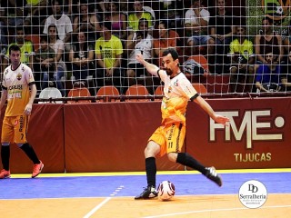 
<a style='margin-left: 5px;' class='btn btn-xs btn-social btn-facebook' href='https://www.facebook.com/sharer/sharer.php?u=https://ko-boladovale.web.getmuller.com.br/imgs/800-800-90/conteudo/fotos/1979/img7557.jpg' rel='popup' data-width='500' data-height='400'><i class='fa fa-facebook'></i>Compartilhar <span class='hidden-xs'>no Facebook</span>
</a> 
<a class='btn btn-default btn-xs' target='_blank' href='imgs/800-800-90/conteudo/fotos/1979/img7557.jpg'>
<span class='glyphicon glyphicon-cloud-download'></span> Salvar
</a> 
<span></span>