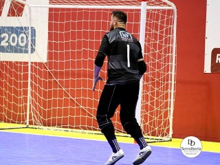 
<a style='margin-left: 5px;' class='btn btn-xs btn-social btn-facebook' href='https://www.facebook.com/sharer/sharer.php?u=https://ko-boladovale.web.getmuller.com.br/imgs/800-800-90/conteudo/fotos/1981/img7855.jpg' rel='popup' data-width='500' data-height='400'><i class='fa fa-facebook'></i>Compartilhar <span class='hidden-xs'>no Facebook</span>
</a> 
<a class='btn btn-default btn-xs' target='_blank' href='imgs/800-800-90/conteudo/fotos/1981/img7855.jpg'>
<span class='glyphicon glyphicon-cloud-download'></span> Salvar
</a> 
<span></span>