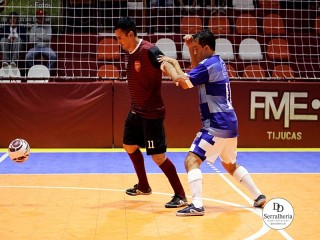 
<a style='margin-left: 5px;' class='btn btn-xs btn-social btn-facebook' href='https://www.facebook.com/sharer/sharer.php?u=https://ko-boladovale.web.getmuller.com.br/imgs/800-800-90/conteudo/fotos/1981/img7883.jpg' rel='popup' data-width='500' data-height='400'><i class='fa fa-facebook'></i>Compartilhar <span class='hidden-xs'>no Facebook</span>
</a> 
<a class='btn btn-default btn-xs' target='_blank' href='imgs/800-800-90/conteudo/fotos/1981/img7883.jpg'>
<span class='glyphicon glyphicon-cloud-download'></span> Salvar
</a> 
<span></span>