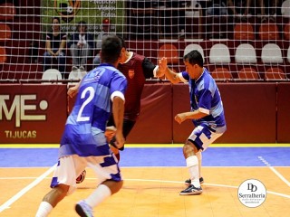 
<a style='margin-left: 5px;' class='btn btn-xs btn-social btn-facebook' href='https://www.facebook.com/sharer/sharer.php?u=https://ko-boladovale.web.getmuller.com.br/imgs/800-800-90/conteudo/fotos/1981/img7884.jpg' rel='popup' data-width='500' data-height='400'><i class='fa fa-facebook'></i>Compartilhar <span class='hidden-xs'>no Facebook</span>
</a> 
<a class='btn btn-default btn-xs' target='_blank' href='imgs/800-800-90/conteudo/fotos/1981/img7884.jpg'>
<span class='glyphicon glyphicon-cloud-download'></span> Salvar
</a> 
<span></span>