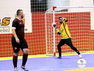 
<a style='margin-left: 5px;' class='btn btn-xs btn-social btn-facebook' href='https://www.facebook.com/sharer/sharer.php?u=https://ko-boladovale.web.getmuller.com.br/imgs/800-800-90/conteudo/fotos/1981/img7905.jpg' rel='popup' data-width='500' data-height='400'><i class='fa fa-facebook'></i>Compartilhar <span class='hidden-xs'>no Facebook</span>
</a> 
<a class='btn btn-default btn-xs' target='_blank' href='imgs/800-800-90/conteudo/fotos/1981/img7905.jpg'>
<span class='glyphicon glyphicon-cloud-download'></span> Salvar
</a> 
<span></span>