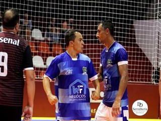 
<a style='margin-left: 5px;' class='btn btn-xs btn-social btn-facebook' href='https://www.facebook.com/sharer/sharer.php?u=https://ko-boladovale.web.getmuller.com.br/imgs/800-800-90/conteudo/fotos/1981/img8000.jpg' rel='popup' data-width='500' data-height='400'><i class='fa fa-facebook'></i>Compartilhar <span class='hidden-xs'>no Facebook</span>
</a> 
<a class='btn btn-default btn-xs' target='_blank' href='imgs/800-800-90/conteudo/fotos/1981/img8000.jpg'>
<span class='glyphicon glyphicon-cloud-download'></span> Salvar
</a> 
<span></span>