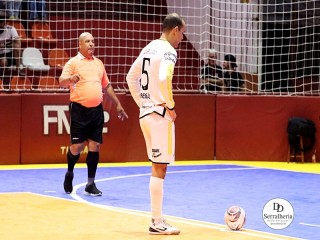 
<a style='margin-left: 5px;' class='btn btn-xs btn-social btn-facebook' href='https://www.facebook.com/sharer/sharer.php?u=https://ko-boladovale.web.getmuller.com.br/imgs/800-800-90/conteudo/fotos/1982/img8011.jpg' rel='popup' data-width='500' data-height='400'><i class='fa fa-facebook'></i>Compartilhar <span class='hidden-xs'>no Facebook</span>
</a> 
<a class='btn btn-default btn-xs' target='_blank' href='imgs/800-800-90/conteudo/fotos/1982/img8011.jpg'>
<span class='glyphicon glyphicon-cloud-download'></span> Salvar
</a> 
<span></span>