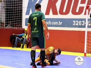 
<a style='margin-left: 5px;' class='btn btn-xs btn-social btn-facebook' href='https://www.facebook.com/sharer/sharer.php?u=https://ko-boladovale.web.getmuller.com.br/imgs/800-800-90/conteudo/fotos/1983/img8178.jpg' rel='popup' data-width='500' data-height='400'><i class='fa fa-facebook'></i>Compartilhar <span class='hidden-xs'>no Facebook</span>
</a> 
<a class='btn btn-default btn-xs' target='_blank' href='imgs/800-800-90/conteudo/fotos/1983/img8178.jpg'>
<span class='glyphicon glyphicon-cloud-download'></span> Salvar
</a> 
<span></span>