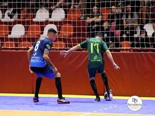 
<a style='margin-left: 5px;' class='btn btn-xs btn-social btn-facebook' href='https://www.facebook.com/sharer/sharer.php?u=https://ko-boladovale.web.getmuller.com.br/imgs/800-800-90/conteudo/fotos/1983/img8187.jpg' rel='popup' data-width='500' data-height='400'><i class='fa fa-facebook'></i>Compartilhar <span class='hidden-xs'>no Facebook</span>
</a> 
<a class='btn btn-default btn-xs' target='_blank' href='imgs/800-800-90/conteudo/fotos/1983/img8187.jpg'>
<span class='glyphicon glyphicon-cloud-download'></span> Salvar
</a> 
<span></span>