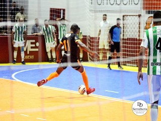 
<a style='margin-left: 5px;' class='btn btn-xs btn-social btn-facebook' href='https://www.facebook.com/sharer/sharer.php?u=https://ko-boladovale.web.getmuller.com.br/imgs/800-800-90/conteudo/fotos/1984/img7071.jpg' rel='popup' data-width='500' data-height='400'><i class='fa fa-facebook'></i>Compartilhar <span class='hidden-xs'>no Facebook</span>
</a> 
<a class='btn btn-default btn-xs' target='_blank' href='imgs/800-800-90/conteudo/fotos/1984/img7071.jpg'>
<span class='glyphicon glyphicon-cloud-download'></span> Salvar
</a> 
<span></span>