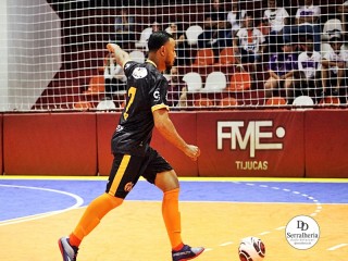 
<a style='margin-left: 5px;' class='btn btn-xs btn-social btn-facebook' href='https://www.facebook.com/sharer/sharer.php?u=https://ko-boladovale.web.getmuller.com.br/imgs/800-800-90/conteudo/fotos/1984/img8313.jpg' rel='popup' data-width='500' data-height='400'><i class='fa fa-facebook'></i>Compartilhar <span class='hidden-xs'>no Facebook</span>
</a> 
<a class='btn btn-default btn-xs' target='_blank' href='imgs/800-800-90/conteudo/fotos/1984/img8313.jpg'>
<span class='glyphicon glyphicon-cloud-download'></span> Salvar
</a> 
<span></span>