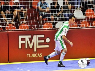 
<a style='margin-left: 5px;' class='btn btn-xs btn-social btn-facebook' href='https://www.facebook.com/sharer/sharer.php?u=https://ko-boladovale.web.getmuller.com.br/imgs/800-800-90/conteudo/fotos/1984/img8333.jpg' rel='popup' data-width='500' data-height='400'><i class='fa fa-facebook'></i>Compartilhar <span class='hidden-xs'>no Facebook</span>
</a> 
<a class='btn btn-default btn-xs' target='_blank' href='imgs/800-800-90/conteudo/fotos/1984/img8333.jpg'>
<span class='glyphicon glyphicon-cloud-download'></span> Salvar
</a> 
<span></span>