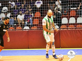 
<a style='margin-left: 5px;' class='btn btn-xs btn-social btn-facebook' href='https://www.facebook.com/sharer/sharer.php?u=https://ko-boladovale.web.getmuller.com.br/imgs/800-800-90/conteudo/fotos/1984/img8338.jpg' rel='popup' data-width='500' data-height='400'><i class='fa fa-facebook'></i>Compartilhar <span class='hidden-xs'>no Facebook</span>
</a> 
<a class='btn btn-default btn-xs' target='_blank' href='imgs/800-800-90/conteudo/fotos/1984/img8338.jpg'>
<span class='glyphicon glyphicon-cloud-download'></span> Salvar
</a> 
<span></span>