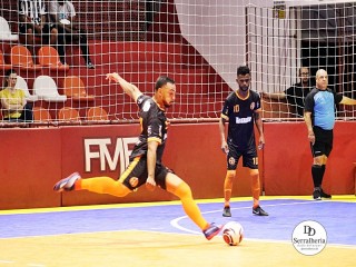 
<a style='margin-left: 5px;' class='btn btn-xs btn-social btn-facebook' href='https://www.facebook.com/sharer/sharer.php?u=https://ko-boladovale.web.getmuller.com.br/imgs/800-800-90/conteudo/fotos/1984/img8356.jpg' rel='popup' data-width='500' data-height='400'><i class='fa fa-facebook'></i>Compartilhar <span class='hidden-xs'>no Facebook</span>
</a> 
<a class='btn btn-default btn-xs' target='_blank' href='imgs/800-800-90/conteudo/fotos/1984/img8356.jpg'>
<span class='glyphicon glyphicon-cloud-download'></span> Salvar
</a> 
<span></span>