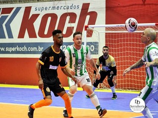 
<a style='margin-left: 5px;' class='btn btn-xs btn-social btn-facebook' href='https://www.facebook.com/sharer/sharer.php?u=https://ko-boladovale.web.getmuller.com.br/imgs/800-800-90/conteudo/fotos/1984/img8357.jpg' rel='popup' data-width='500' data-height='400'><i class='fa fa-facebook'></i>Compartilhar <span class='hidden-xs'>no Facebook</span>
</a> 
<a class='btn btn-default btn-xs' target='_blank' href='imgs/800-800-90/conteudo/fotos/1984/img8357.jpg'>
<span class='glyphicon glyphicon-cloud-download'></span> Salvar
</a> 
<span></span>