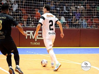 
<a style='margin-left: 5px;' class='btn btn-xs btn-social btn-facebook' href='https://www.facebook.com/sharer/sharer.php?u=https://ko-boladovale.web.getmuller.com.br/imgs/800-800-90/conteudo/fotos/1985/img7080.jpg' rel='popup' data-width='500' data-height='400'><i class='fa fa-facebook'></i>Compartilhar <span class='hidden-xs'>no Facebook</span>
</a> 
<a class='btn btn-default btn-xs' target='_blank' href='imgs/800-800-90/conteudo/fotos/1985/img7080.jpg'>
<span class='glyphicon glyphicon-cloud-download'></span> Salvar
</a> 
<span></span>