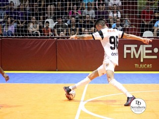 
<a style='margin-left: 5px;' class='btn btn-xs btn-social btn-facebook' href='https://www.facebook.com/sharer/sharer.php?u=https://ko-boladovale.web.getmuller.com.br/imgs/800-800-90/conteudo/fotos/1985/img7081.jpg' rel='popup' data-width='500' data-height='400'><i class='fa fa-facebook'></i>Compartilhar <span class='hidden-xs'>no Facebook</span>
</a> 
<a class='btn btn-default btn-xs' target='_blank' href='imgs/800-800-90/conteudo/fotos/1985/img7081.jpg'>
<span class='glyphicon glyphicon-cloud-download'></span> Salvar
</a> 
<span></span>