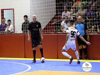 
<a style='margin-left: 5px;' class='btn btn-xs btn-social btn-facebook' href='https://www.facebook.com/sharer/sharer.php?u=https://ko-boladovale.web.getmuller.com.br/imgs/800-800-90/conteudo/fotos/1985/img7093.jpg' rel='popup' data-width='500' data-height='400'><i class='fa fa-facebook'></i>Compartilhar <span class='hidden-xs'>no Facebook</span>
</a> 
<a class='btn btn-default btn-xs' target='_blank' href='imgs/800-800-90/conteudo/fotos/1985/img7093.jpg'>
<span class='glyphicon glyphicon-cloud-download'></span> Salvar
</a> 
<span></span>