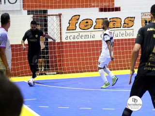 
<a style='margin-left: 5px;' class='btn btn-xs btn-social btn-facebook' href='https://www.facebook.com/sharer/sharer.php?u=https://ko-boladovale.web.getmuller.com.br/imgs/800-800-90/conteudo/fotos/1985/img7094.jpg' rel='popup' data-width='500' data-height='400'><i class='fa fa-facebook'></i>Compartilhar <span class='hidden-xs'>no Facebook</span>
</a> 
<a class='btn btn-default btn-xs' target='_blank' href='imgs/800-800-90/conteudo/fotos/1985/img7094.jpg'>
<span class='glyphicon glyphicon-cloud-download'></span> Salvar
</a> 
<span></span>