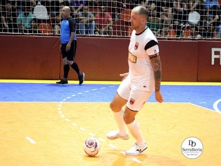 
<a style='margin-left: 5px;' class='btn btn-xs btn-social btn-facebook' href='https://www.facebook.com/sharer/sharer.php?u=https://ko-boladovale.web.getmuller.com.br/imgs/800-800-90/conteudo/fotos/1985/img7095.jpg' rel='popup' data-width='500' data-height='400'><i class='fa fa-facebook'></i>Compartilhar <span class='hidden-xs'>no Facebook</span>
</a> 
<a class='btn btn-default btn-xs' target='_blank' href='imgs/800-800-90/conteudo/fotos/1985/img7095.jpg'>
<span class='glyphicon glyphicon-cloud-download'></span> Salvar
</a> 
<span></span>