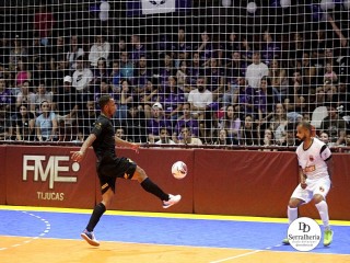 
<a style='margin-left: 5px;' class='btn btn-xs btn-social btn-facebook' href='https://www.facebook.com/sharer/sharer.php?u=https://ko-boladovale.web.getmuller.com.br/imgs/800-800-90/conteudo/fotos/1985/img7105.jpg' rel='popup' data-width='500' data-height='400'><i class='fa fa-facebook'></i>Compartilhar <span class='hidden-xs'>no Facebook</span>
</a> 
<a class='btn btn-default btn-xs' target='_blank' href='imgs/800-800-90/conteudo/fotos/1985/img7105.jpg'>
<span class='glyphicon glyphicon-cloud-download'></span> Salvar
</a> 
<span></span>