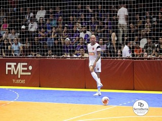 
<a style='margin-left: 5px;' class='btn btn-xs btn-social btn-facebook' href='https://www.facebook.com/sharer/sharer.php?u=https://ko-boladovale.web.getmuller.com.br/imgs/800-800-90/conteudo/fotos/1985/img7117.jpg' rel='popup' data-width='500' data-height='400'><i class='fa fa-facebook'></i>Compartilhar <span class='hidden-xs'>no Facebook</span>
</a> 
<a class='btn btn-default btn-xs' target='_blank' href='imgs/800-800-90/conteudo/fotos/1985/img7117.jpg'>
<span class='glyphicon glyphicon-cloud-download'></span> Salvar
</a> 
<span></span>