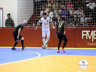 
<a style='margin-left: 5px;' class='btn btn-xs btn-social btn-facebook' href='https://www.facebook.com/sharer/sharer.php?u=https://ko-boladovale.web.getmuller.com.br/imgs/800-800-90/conteudo/fotos/1985/img7156.jpg' rel='popup' data-width='500' data-height='400'><i class='fa fa-facebook'></i>Compartilhar <span class='hidden-xs'>no Facebook</span>
</a> 
<a class='btn btn-default btn-xs' target='_blank' href='imgs/800-800-90/conteudo/fotos/1985/img7156.jpg'>
<span class='glyphicon glyphicon-cloud-download'></span> Salvar
</a> 
<span></span>