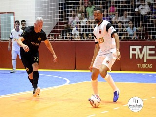 
<a style='margin-left: 5px;' class='btn btn-xs btn-social btn-facebook' href='https://www.facebook.com/sharer/sharer.php?u=https://ko-boladovale.web.getmuller.com.br/imgs/800-800-90/conteudo/fotos/1985/img7164.jpg' rel='popup' data-width='500' data-height='400'><i class='fa fa-facebook'></i>Compartilhar <span class='hidden-xs'>no Facebook</span>
</a> 
<a class='btn btn-default btn-xs' target='_blank' href='imgs/800-800-90/conteudo/fotos/1985/img7164.jpg'>
<span class='glyphicon glyphicon-cloud-download'></span> Salvar
</a> 
<span></span>