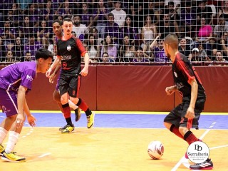 
<a style='margin-left: 5px;' class='btn btn-xs btn-social btn-facebook' href='https://www.facebook.com/sharer/sharer.php?u=https://ko-boladovale.web.getmuller.com.br/imgs/800-800-90/conteudo/fotos/1986/img8575.jpg' rel='popup' data-width='500' data-height='400'><i class='fa fa-facebook'></i>Compartilhar <span class='hidden-xs'>no Facebook</span>
</a> 
<a class='btn btn-default btn-xs' target='_blank' href='imgs/800-800-90/conteudo/fotos/1986/img8575.jpg'>
<span class='glyphicon glyphicon-cloud-download'></span> Salvar
</a> 
<span></span>