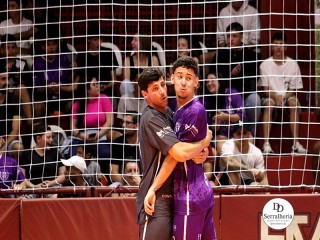 
<a style='margin-left: 5px;' class='btn btn-xs btn-social btn-facebook' href='https://www.facebook.com/sharer/sharer.php?u=https://ko-boladovale.web.getmuller.com.br/imgs/800-800-90/conteudo/fotos/1986/img8598.jpg' rel='popup' data-width='500' data-height='400'><i class='fa fa-facebook'></i>Compartilhar <span class='hidden-xs'>no Facebook</span>
</a> 
<a class='btn btn-default btn-xs' target='_blank' href='imgs/800-800-90/conteudo/fotos/1986/img8598.jpg'>
<span class='glyphicon glyphicon-cloud-download'></span> Salvar
</a> 
<span></span>