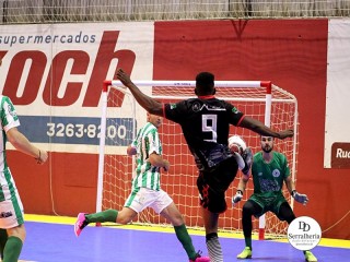 
<a style='margin-left: 5px;' class='btn btn-xs btn-social btn-facebook' href='https://www.facebook.com/sharer/sharer.php?u=https://ko-boladovale.web.getmuller.com.br/imgs/800-800-90/conteudo/fotos/1987/img8686.jpg' rel='popup' data-width='500' data-height='400'><i class='fa fa-facebook'></i>Compartilhar <span class='hidden-xs'>no Facebook</span>
</a> 
<a class='btn btn-default btn-xs' target='_blank' href='imgs/800-800-90/conteudo/fotos/1987/img8686.jpg'>
<span class='glyphicon glyphicon-cloud-download'></span> Salvar
</a> 
<span></span>