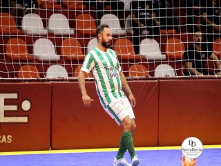 
<a style='margin-left: 5px;' class='btn btn-xs btn-social btn-facebook' href='https://www.facebook.com/sharer/sharer.php?u=https://ko-boladovale.web.getmuller.com.br/imgs/800-800-90/conteudo/fotos/1987/img8690.jpg' rel='popup' data-width='500' data-height='400'><i class='fa fa-facebook'></i>Compartilhar <span class='hidden-xs'>no Facebook</span>
</a> 
<a class='btn btn-default btn-xs' target='_blank' href='imgs/800-800-90/conteudo/fotos/1987/img8690.jpg'>
<span class='glyphicon glyphicon-cloud-download'></span> Salvar
</a> 
<span></span>