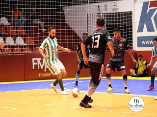 
<a style='margin-left: 5px;' class='btn btn-xs btn-social btn-facebook' href='https://www.facebook.com/sharer/sharer.php?u=https://ko-boladovale.web.getmuller.com.br/imgs/800-800-90/conteudo/fotos/1987/img8701.jpg' rel='popup' data-width='500' data-height='400'><i class='fa fa-facebook'></i>Compartilhar <span class='hidden-xs'>no Facebook</span>
</a> 
<a class='btn btn-default btn-xs' target='_blank' href='imgs/800-800-90/conteudo/fotos/1987/img8701.jpg'>
<span class='glyphicon glyphicon-cloud-download'></span> Salvar
</a> 
<span></span>