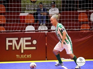 
<a style='margin-left: 5px;' class='btn btn-xs btn-social btn-facebook' href='https://www.facebook.com/sharer/sharer.php?u=https://ko-boladovale.web.getmuller.com.br/imgs/800-800-90/conteudo/fotos/1987/img8727.jpg' rel='popup' data-width='500' data-height='400'><i class='fa fa-facebook'></i>Compartilhar <span class='hidden-xs'>no Facebook</span>
</a> 
<a class='btn btn-default btn-xs' target='_blank' href='imgs/800-800-90/conteudo/fotos/1987/img8727.jpg'>
<span class='glyphicon glyphicon-cloud-download'></span> Salvar
</a> 
<span></span>