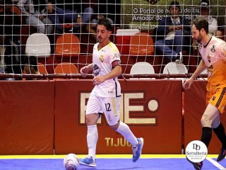 
<a style='margin-left: 5px;' class='btn btn-xs btn-social btn-facebook' href='https://www.facebook.com/sharer/sharer.php?u=https://ko-boladovale.web.getmuller.com.br/imgs/800-800-90/conteudo/fotos/1988/img8839.jpg' rel='popup' data-width='500' data-height='400'><i class='fa fa-facebook'></i>Compartilhar <span class='hidden-xs'>no Facebook</span>
</a> 
<a class='btn btn-default btn-xs' target='_blank' href='imgs/800-800-90/conteudo/fotos/1988/img8839.jpg'>
<span class='glyphicon glyphicon-cloud-download'></span> Salvar
</a> 
<span></span>