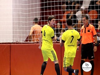 
<a style='margin-left: 5px;' class='btn btn-xs btn-social btn-facebook' href='https://www.facebook.com/sharer/sharer.php?u=https://ko-boladovale.web.getmuller.com.br/imgs/800-800-90/conteudo/fotos/1989/img8978.jpg' rel='popup' data-width='500' data-height='400'><i class='fa fa-facebook'></i>Compartilhar <span class='hidden-xs'>no Facebook</span>
</a> 
<a class='btn btn-default btn-xs' target='_blank' href='imgs/800-800-90/conteudo/fotos/1989/img8978.jpg'>
<span class='glyphicon glyphicon-cloud-download'></span> Salvar
</a> 
<span></span>