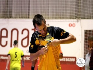 
<a style='margin-left: 5px;' class='btn btn-xs btn-social btn-facebook' href='https://www.facebook.com/sharer/sharer.php?u=https://ko-boladovale.web.getmuller.com.br/imgs/800-800-90/conteudo/fotos/1989/img9048.jpg' rel='popup' data-width='500' data-height='400'><i class='fa fa-facebook'></i>Compartilhar <span class='hidden-xs'>no Facebook</span>
</a> 
<a class='btn btn-default btn-xs' target='_blank' href='imgs/800-800-90/conteudo/fotos/1989/img9048.jpg'>
<span class='glyphicon glyphicon-cloud-download'></span> Salvar
</a> 
<span></span>