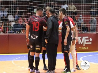 
<a style='margin-left: 5px;' class='btn btn-xs btn-social btn-facebook' href='https://www.facebook.com/sharer/sharer.php?u=https://ko-boladovale.web.getmuller.com.br/imgs/800-800-90/conteudo/fotos/1991/img9261.jpg' rel='popup' data-width='500' data-height='400'><i class='fa fa-facebook'></i>Compartilhar <span class='hidden-xs'>no Facebook</span>
</a> 
<a class='btn btn-default btn-xs' target='_blank' href='imgs/800-800-90/conteudo/fotos/1991/img9261.jpg'>
<span class='glyphicon glyphicon-cloud-download'></span> Salvar
</a> 
<span></span>