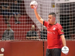 
<a style='margin-left: 5px;' class='btn btn-xs btn-social btn-facebook' href='https://www.facebook.com/sharer/sharer.php?u=https://ko-boladovale.web.getmuller.com.br/imgs/800-800-90/conteudo/fotos/1991/img9267.jpg' rel='popup' data-width='500' data-height='400'><i class='fa fa-facebook'></i>Compartilhar <span class='hidden-xs'>no Facebook</span>
</a> 
<a class='btn btn-default btn-xs' target='_blank' href='imgs/800-800-90/conteudo/fotos/1991/img9267.jpg'>
<span class='glyphicon glyphicon-cloud-download'></span> Salvar
</a> 
<span></span>