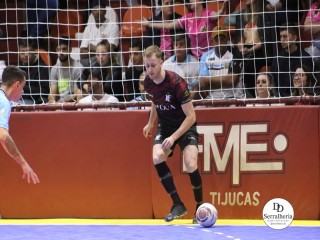 
<a style='margin-left: 5px;' class='btn btn-xs btn-social btn-facebook' href='https://www.facebook.com/sharer/sharer.php?u=https://ko-boladovale.web.getmuller.com.br/imgs/800-800-90/conteudo/fotos/1991/img9276.jpg' rel='popup' data-width='500' data-height='400'><i class='fa fa-facebook'></i>Compartilhar <span class='hidden-xs'>no Facebook</span>
</a> 
<a class='btn btn-default btn-xs' target='_blank' href='imgs/800-800-90/conteudo/fotos/1991/img9276.jpg'>
<span class='glyphicon glyphicon-cloud-download'></span> Salvar
</a> 
<span></span>