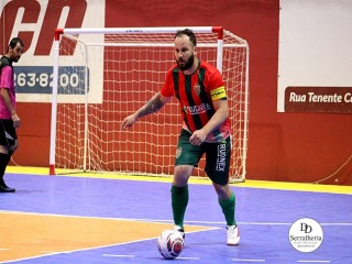 
<a style='margin-left: 5px;' class='btn btn-xs btn-social btn-facebook' href='https://www.facebook.com/sharer/sharer.php?u=https://ko-boladovale.web.getmuller.com.br/imgs/800-800-90/conteudo/fotos/1993/img9591.jpg' rel='popup' data-width='500' data-height='400'><i class='fa fa-facebook'></i>Compartilhar <span class='hidden-xs'>no Facebook</span>
</a> 
<a class='btn btn-default btn-xs' target='_blank' href='imgs/800-800-90/conteudo/fotos/1993/img9591.jpg'>
<span class='glyphicon glyphicon-cloud-download'></span> Salvar
</a> 
<span></span>