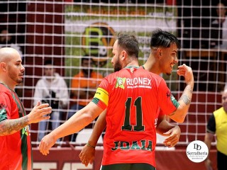 
<a style='margin-left: 5px;' class='btn btn-xs btn-social btn-facebook' href='https://www.facebook.com/sharer/sharer.php?u=https://ko-boladovale.web.getmuller.com.br/imgs/800-800-90/conteudo/fotos/1993/img9612.jpg' rel='popup' data-width='500' data-height='400'><i class='fa fa-facebook'></i>Compartilhar <span class='hidden-xs'>no Facebook</span>
</a> 
<a class='btn btn-default btn-xs' target='_blank' href='imgs/800-800-90/conteudo/fotos/1993/img9612.jpg'>
<span class='glyphicon glyphicon-cloud-download'></span> Salvar
</a> 
<span></span>