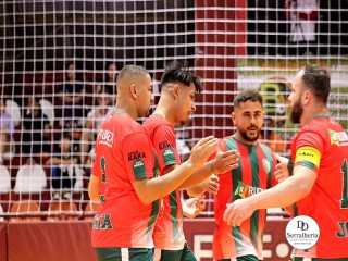 
<a style='margin-left: 5px;' class='btn btn-xs btn-social btn-facebook' href='https://www.facebook.com/sharer/sharer.php?u=https://ko-boladovale.web.getmuller.com.br/imgs/800-800-90/conteudo/fotos/1993/img9624.jpg' rel='popup' data-width='500' data-height='400'><i class='fa fa-facebook'></i>Compartilhar <span class='hidden-xs'>no Facebook</span>
</a> 
<a class='btn btn-default btn-xs' target='_blank' href='imgs/800-800-90/conteudo/fotos/1993/img9624.jpg'>
<span class='glyphicon glyphicon-cloud-download'></span> Salvar
</a> 
<span></span>