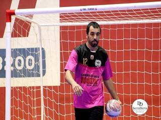 
<a style='margin-left: 5px;' class='btn btn-xs btn-social btn-facebook' href='https://www.facebook.com/sharer/sharer.php?u=https://ko-boladovale.web.getmuller.com.br/imgs/800-800-90/conteudo/fotos/1993/img9633.jpg' rel='popup' data-width='500' data-height='400'><i class='fa fa-facebook'></i>Compartilhar <span class='hidden-xs'>no Facebook</span>
</a> 
<a class='btn btn-default btn-xs' target='_blank' href='imgs/800-800-90/conteudo/fotos/1993/img9633.jpg'>
<span class='glyphicon glyphicon-cloud-download'></span> Salvar
</a> 
<span></span>