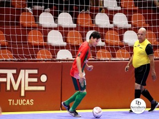 
<a style='margin-left: 5px;' class='btn btn-xs btn-social btn-facebook' href='https://www.facebook.com/sharer/sharer.php?u=https://ko-boladovale.web.getmuller.com.br/imgs/800-800-90/conteudo/fotos/1993/img9635.jpg' rel='popup' data-width='500' data-height='400'><i class='fa fa-facebook'></i>Compartilhar <span class='hidden-xs'>no Facebook</span>
</a> 
<a class='btn btn-default btn-xs' target='_blank' href='imgs/800-800-90/conteudo/fotos/1993/img9635.jpg'>
<span class='glyphicon glyphicon-cloud-download'></span> Salvar
</a> 
<span></span>