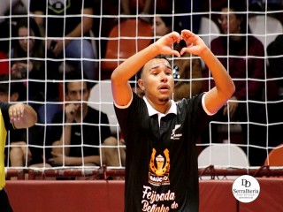 
<a style='margin-left: 5px;' class='btn btn-xs btn-social btn-facebook' href='https://www.facebook.com/sharer/sharer.php?u=https://ko-boladovale.web.getmuller.com.br/imgs/800-800-90/conteudo/fotos/1993/img9720.jpg' rel='popup' data-width='500' data-height='400'><i class='fa fa-facebook'></i>Compartilhar <span class='hidden-xs'>no Facebook</span>
</a> 
<a class='btn btn-default btn-xs' target='_blank' href='imgs/800-800-90/conteudo/fotos/1993/img9720.jpg'>
<span class='glyphicon glyphicon-cloud-download'></span> Salvar
</a> 
<span></span>