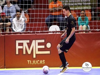 
<a style='margin-left: 5px;' class='btn btn-xs btn-social btn-facebook' href='https://www.facebook.com/sharer/sharer.php?u=https://ko-boladovale.web.getmuller.com.br/imgs/800-800-90/conteudo/fotos/1994/img9764.jpg' rel='popup' data-width='500' data-height='400'><i class='fa fa-facebook'></i>Compartilhar <span class='hidden-xs'>no Facebook</span>
</a> 
<a class='btn btn-default btn-xs' target='_blank' href='imgs/800-800-90/conteudo/fotos/1994/img9764.jpg'>
<span class='glyphicon glyphicon-cloud-download'></span> Salvar
</a> 
<span></span>