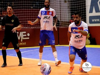 
<a style='margin-left: 5px;' class='btn btn-xs btn-social btn-facebook' href='https://www.facebook.com/sharer/sharer.php?u=https://ko-boladovale.web.getmuller.com.br/imgs/800-800-90/conteudo/fotos/1994/img9834.jpg' rel='popup' data-width='500' data-height='400'><i class='fa fa-facebook'></i>Compartilhar <span class='hidden-xs'>no Facebook</span>
</a> 
<a class='btn btn-default btn-xs' target='_blank' href='imgs/800-800-90/conteudo/fotos/1994/img9834.jpg'>
<span class='glyphicon glyphicon-cloud-download'></span> Salvar
</a> 
<span></span>