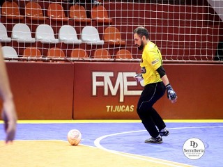 
<a style='margin-left: 5px;' class='btn btn-xs btn-social btn-facebook' href='https://www.facebook.com/sharer/sharer.php?u=https://ko-boladovale.web.getmuller.com.br/imgs/800-800-90/conteudo/fotos/1995/img9914.jpg' rel='popup' data-width='500' data-height='400'><i class='fa fa-facebook'></i>Compartilhar <span class='hidden-xs'>no Facebook</span>
</a> 
<a class='btn btn-default btn-xs' target='_blank' href='imgs/800-800-90/conteudo/fotos/1995/img9914.jpg'>
<span class='glyphicon glyphicon-cloud-download'></span> Salvar
</a> 
<span></span>