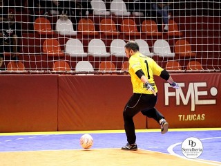 
<a style='margin-left: 5px;' class='btn btn-xs btn-social btn-facebook' href='https://www.facebook.com/sharer/sharer.php?u=https://ko-boladovale.web.getmuller.com.br/imgs/800-800-90/conteudo/fotos/1995/img9924.jpg' rel='popup' data-width='500' data-height='400'><i class='fa fa-facebook'></i>Compartilhar <span class='hidden-xs'>no Facebook</span>
</a> 
<a class='btn btn-default btn-xs' target='_blank' href='imgs/800-800-90/conteudo/fotos/1995/img9924.jpg'>
<span class='glyphicon glyphicon-cloud-download'></span> Salvar
</a> 
<span></span>